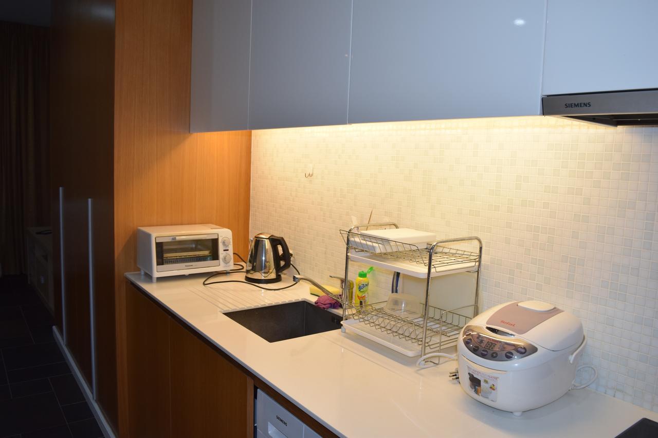 Sea View Apartment In Патая Екстериор снимка
